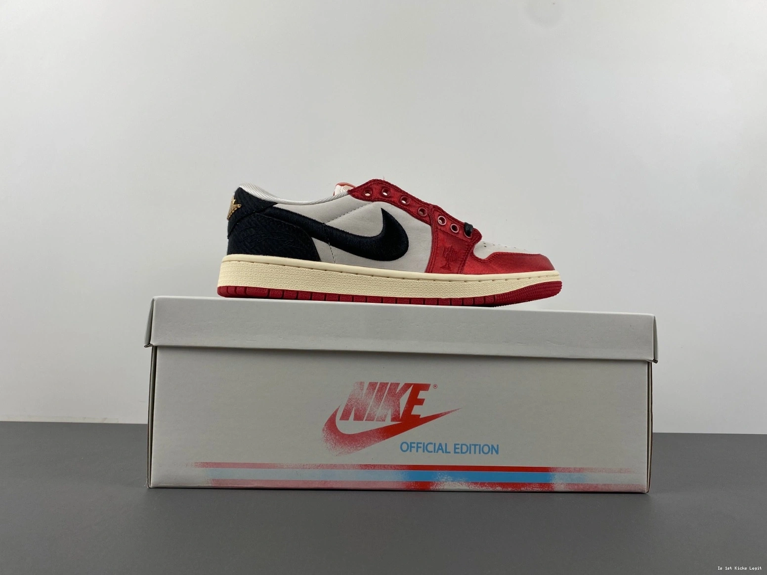 OG 1 Air Jordan Low Trophy Room FN0432-100 0413